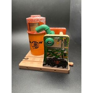WINTER FUEL UP Thomas Train Wooden Railway BCW27